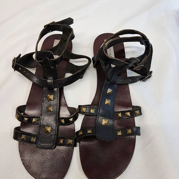 Steve Madden Size 11 Black Leather Studded Gladiator Sandals - Picture 6 of 9